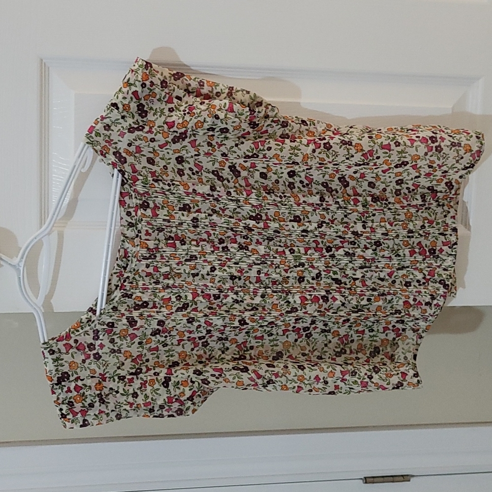 Delia floral blouse meduim